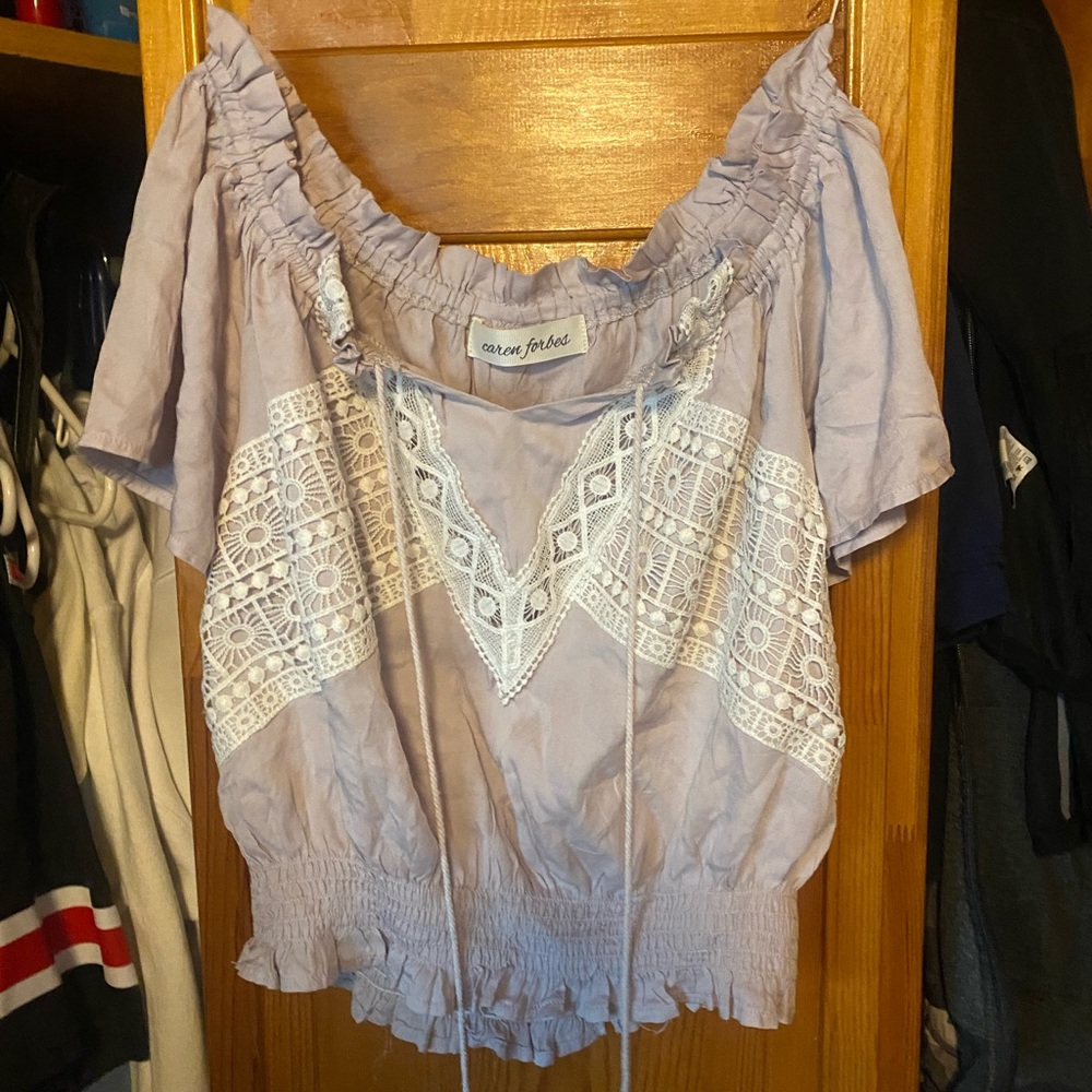 Off-shoulder Cropped Top